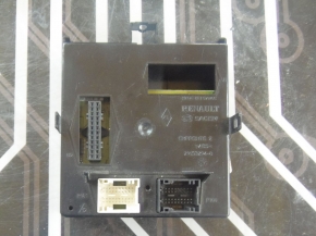 UCH 8200206775 Renault.